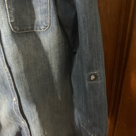 Old Navy little girls stone-washed Jean dress. Size 8. Pre-owned. - Picture 10 of 11